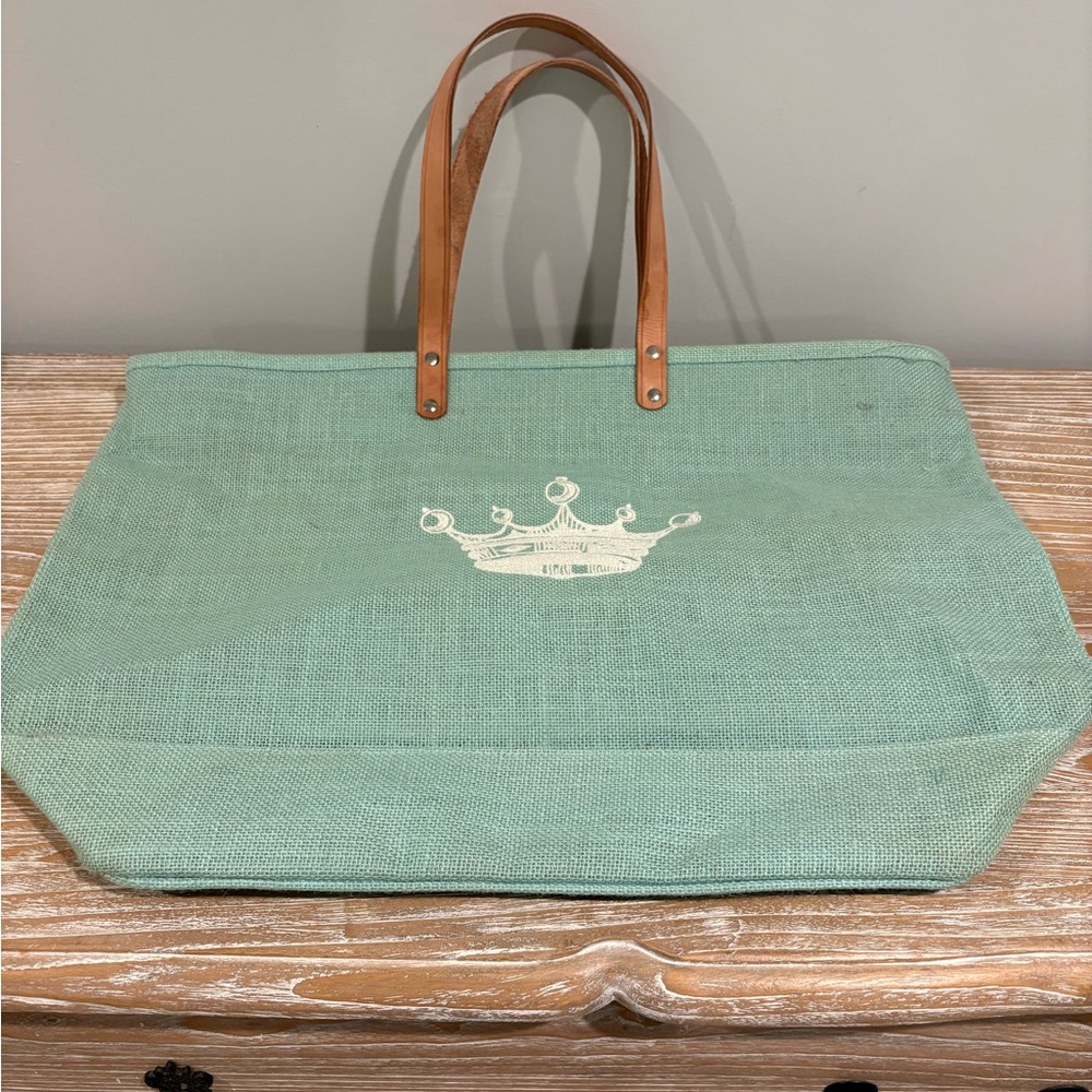 Ballard Burlap 35th Anniversary Princess Crown Tote